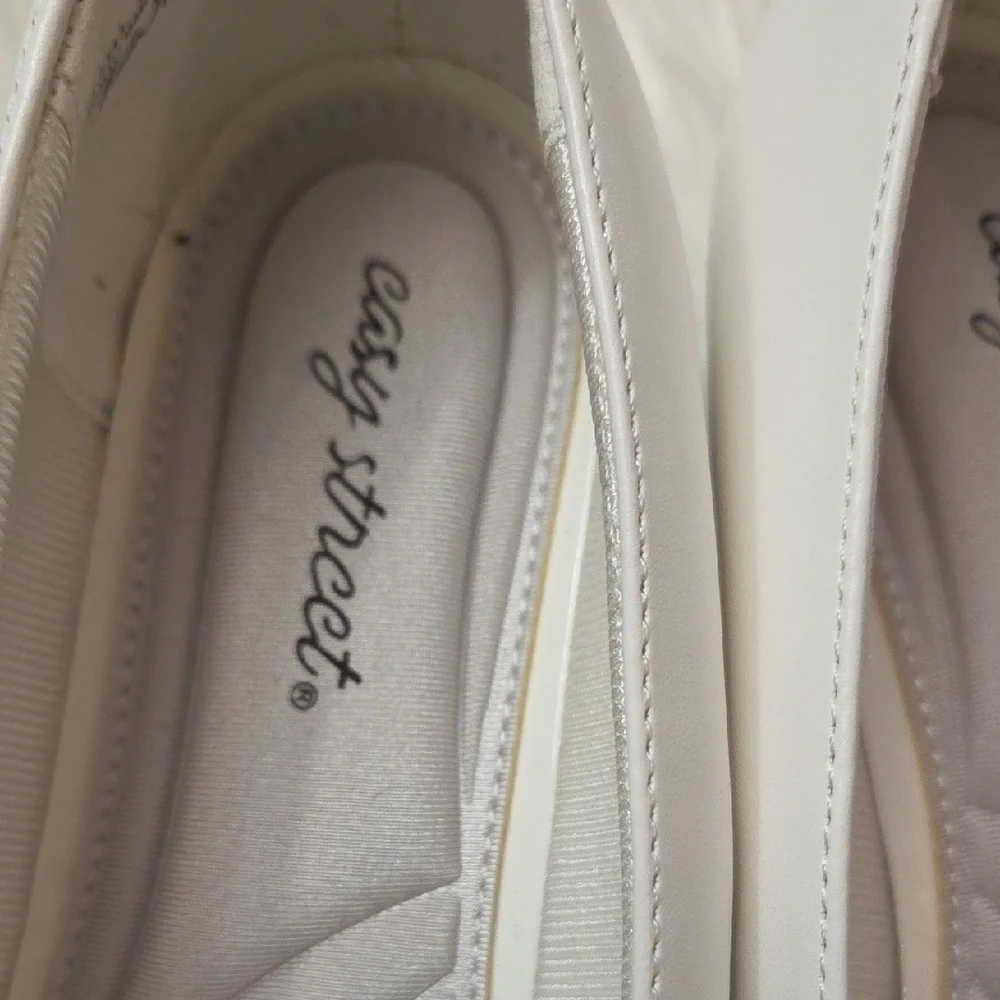 Easy Street White Flats with Decorative Cut-Outs - Picture 2 of 3